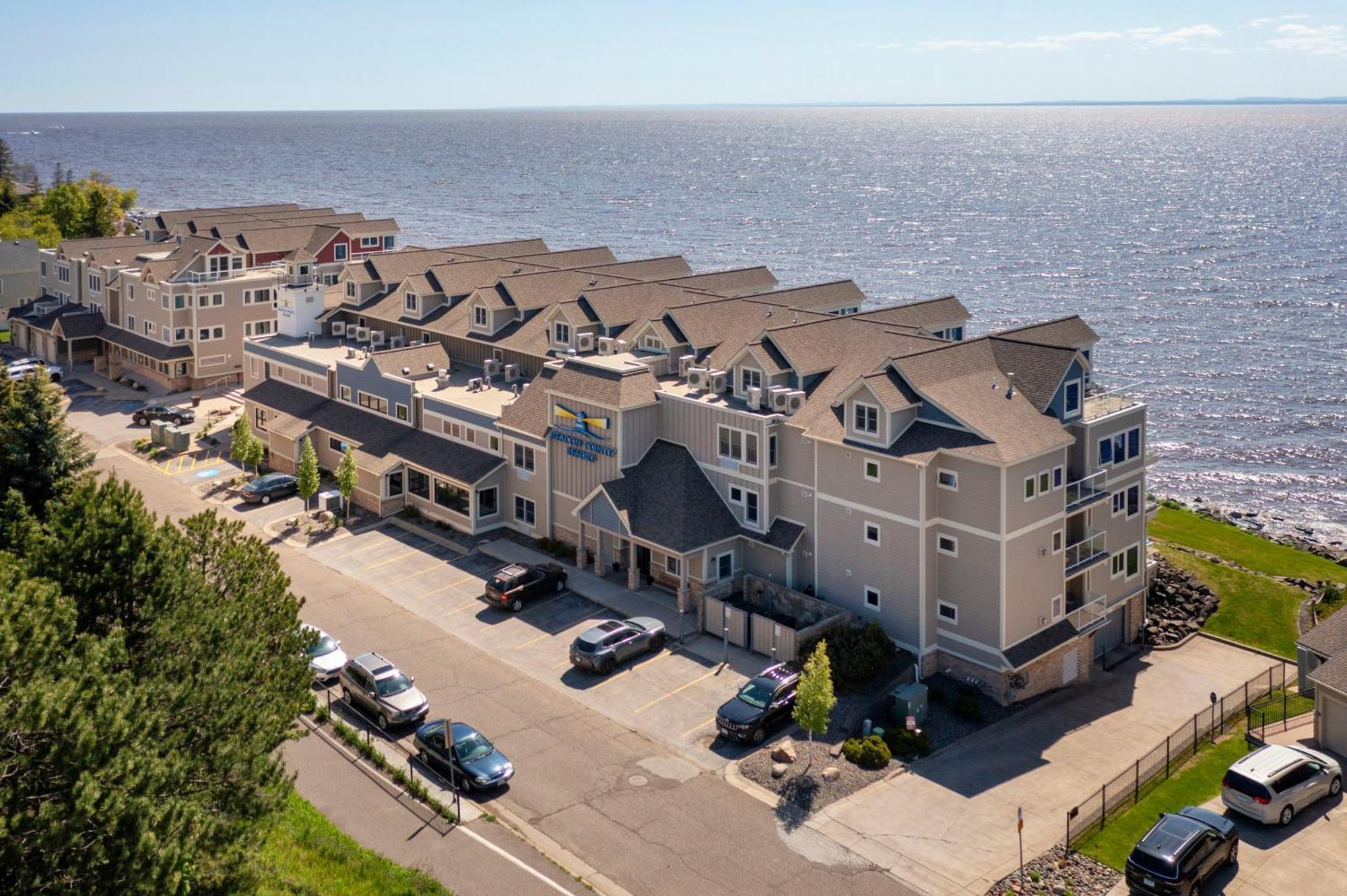 Beacon Pointe On Lake Superior 덜루스 외부 사진