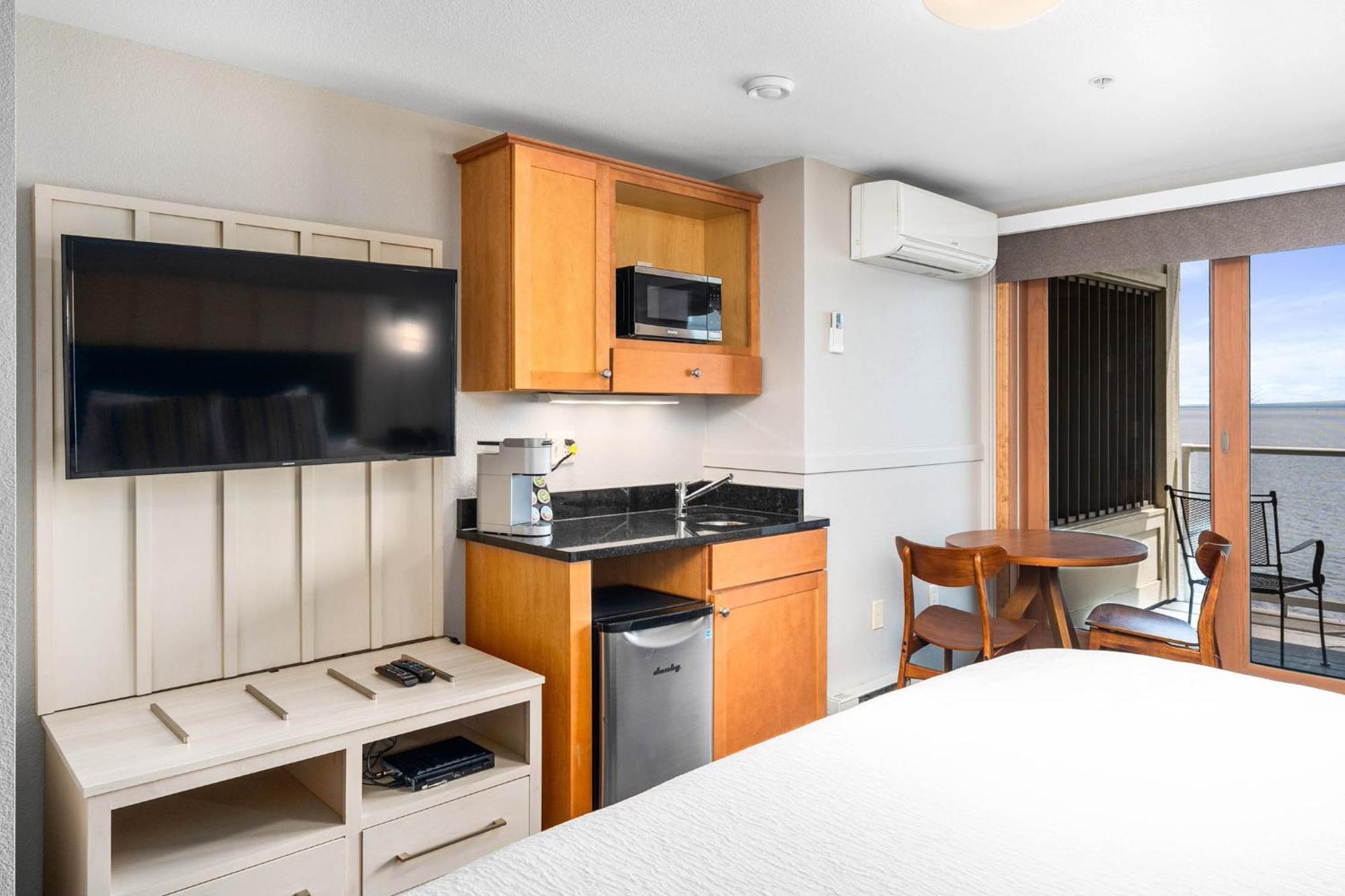 Beacon Pointe On Lake Superior 덜루스 외부 사진