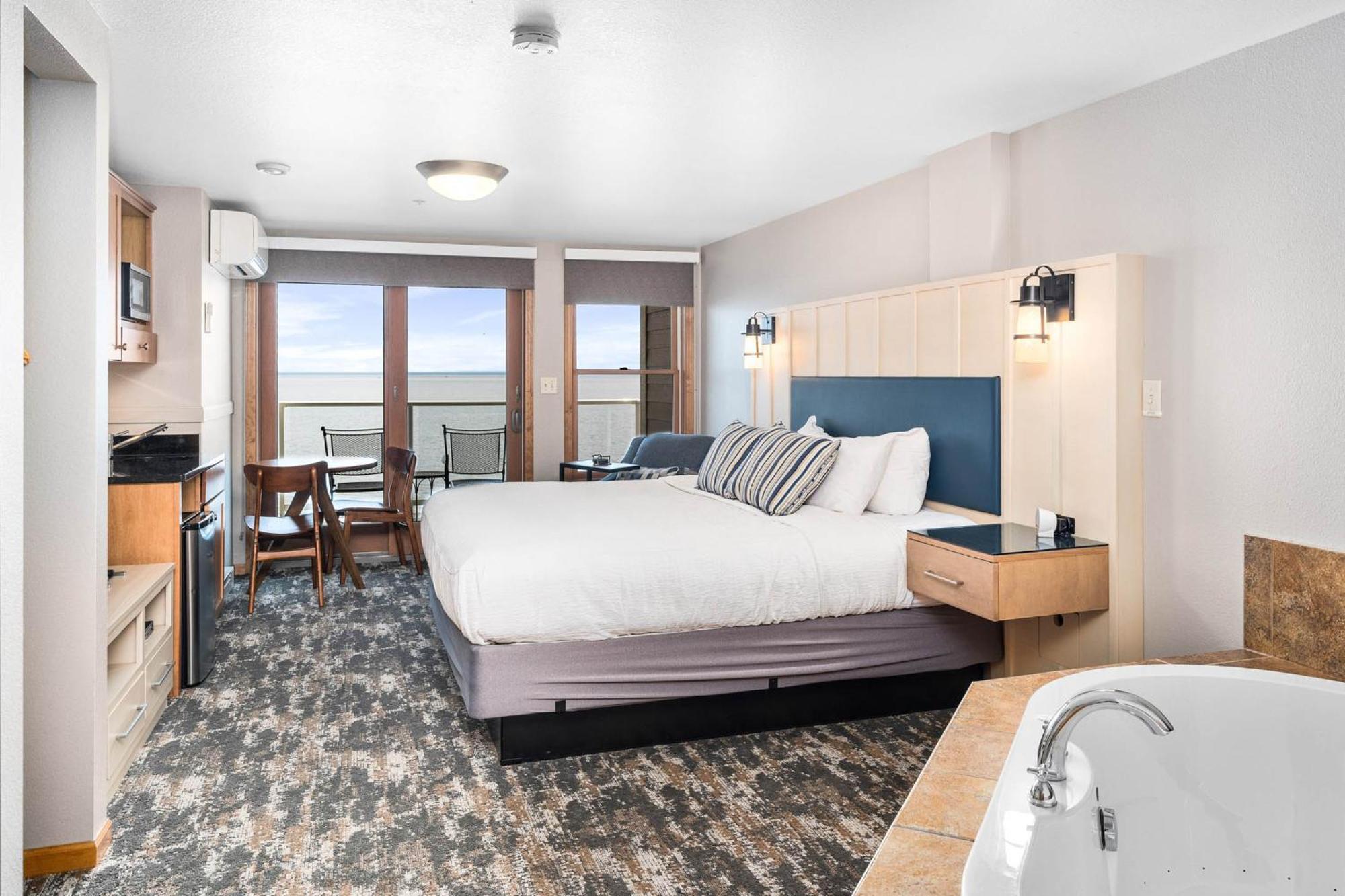 Beacon Pointe On Lake Superior 덜루스 외부 사진